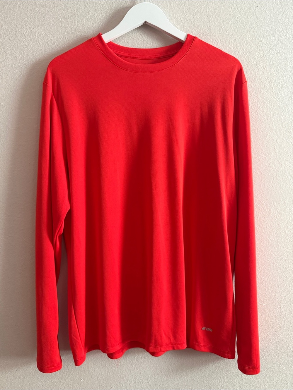 Athletech Red Long-Sleeve Crew Performance Shirt [LP0909]